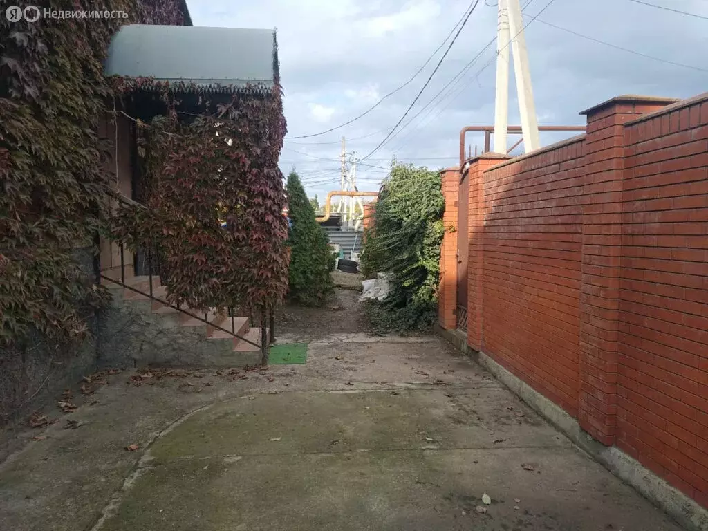 Дом в посёлок городского типа Яблоновский, улица Дружбы (100 м) - Фото 2