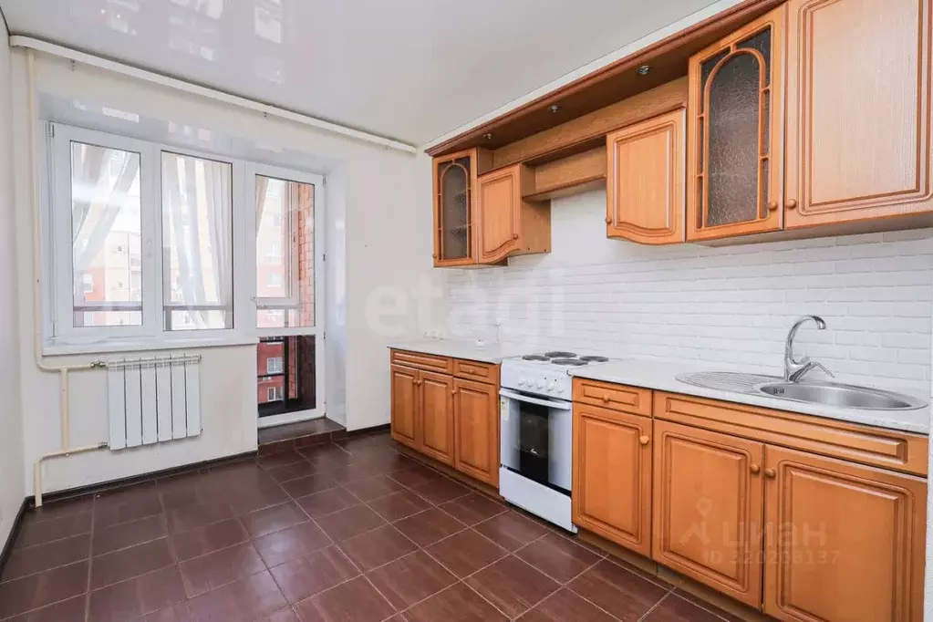 2-к кв. Оренбургская область, Оренбург Липовая ул., 21к1 (72.5 м) - Фото 1