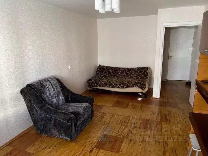 1-к кв. Свердловская область, Екатеринбург ул. Ясная, 22 (37.0 м) - Фото 1