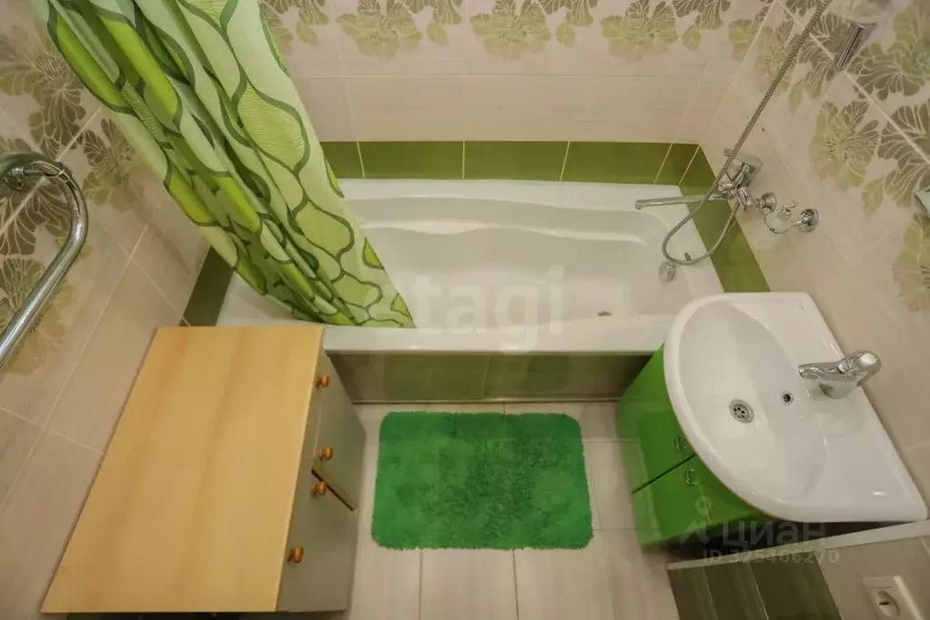 4-к кв. Иркутская область, Ангарск 33-й мкр, 8 (84.1 м) - Фото 1