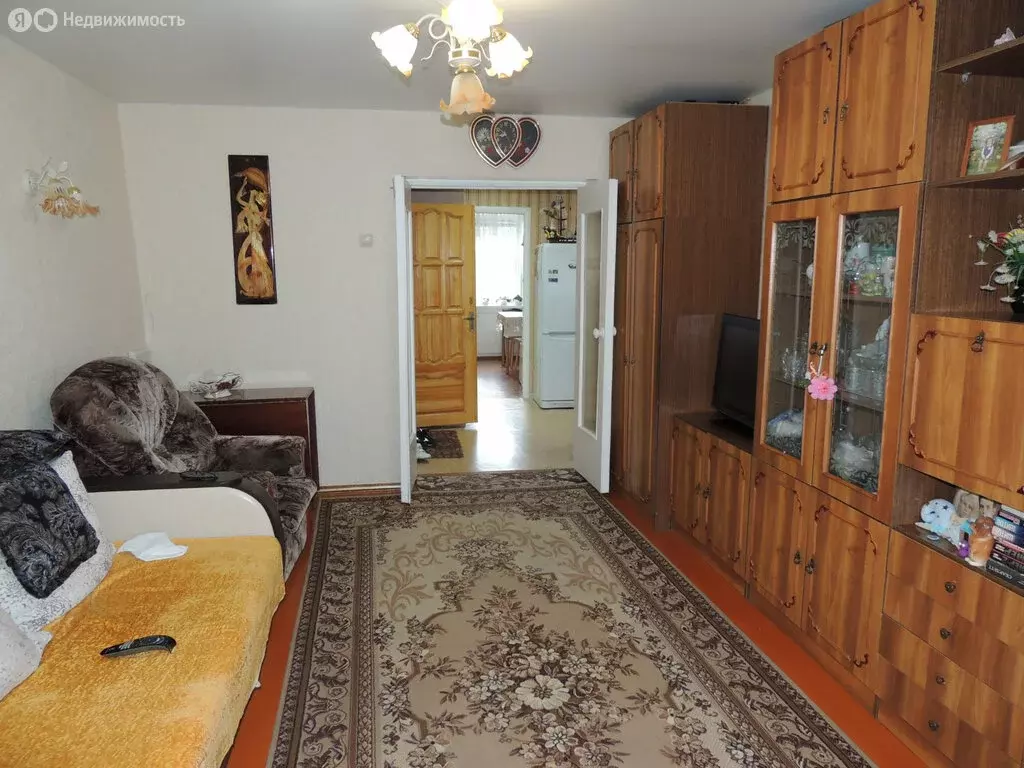 3-комнатная квартира: Тюмень, Ставропольская улица, 5 (58.6 м) - Фото 0