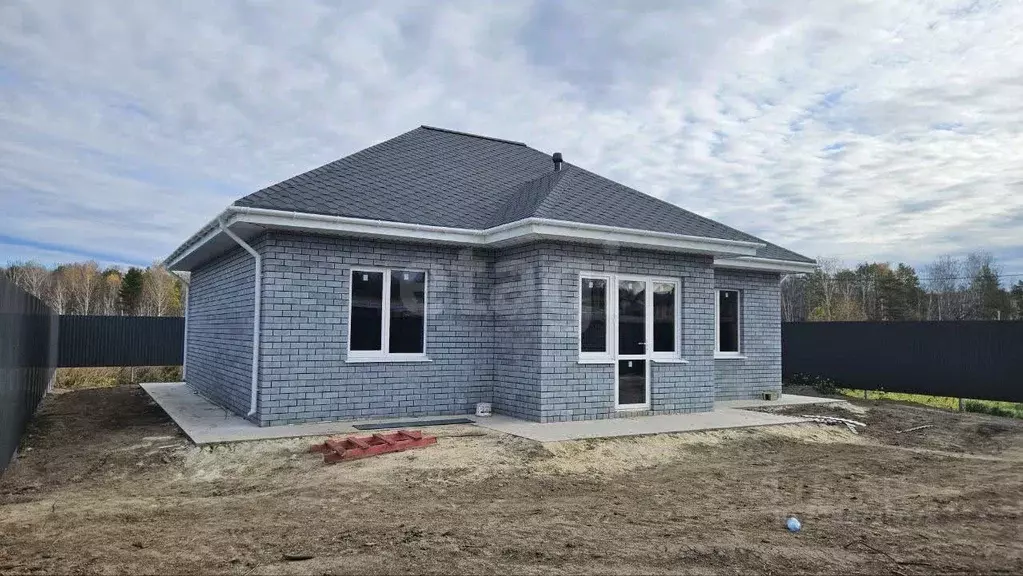 Дом в Тюменская область, Тюменский муниципальный округ, с. Кулига  (90 ... - Фото 1