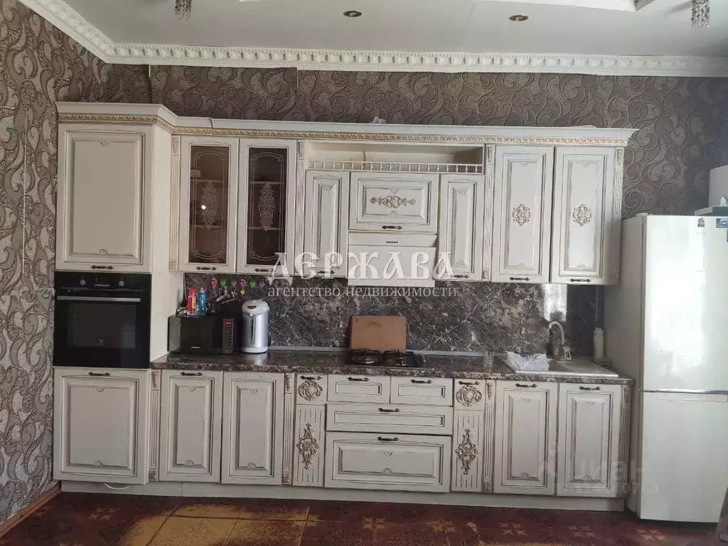 Коттедж в Белгородская область, Старооскольский городской округ, с. ... - Фото 2