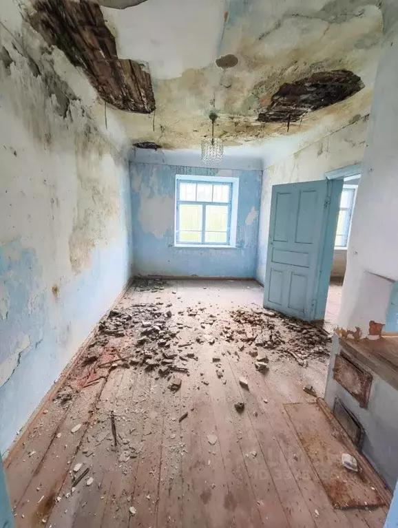 Дом в Карачаево-Черкесия, Карачаевский район, Нижняя Теберда аул ... - Фото 2