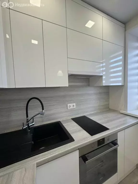 2-комнатная квартира: Киров, улица Некрасова, 38 (43.8 м) - Фото 0