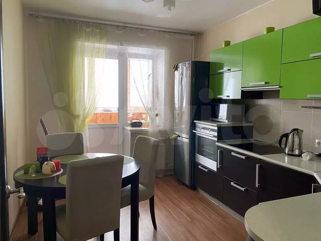 2-к. квартира, 70 м, 12/15 эт. - Фото 0