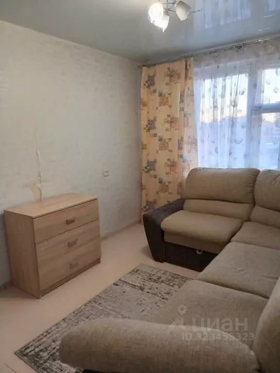 3-к кв. Свердловская область, Екатеринбург ул. Репина, 93 (63.9 м) - Фото 1