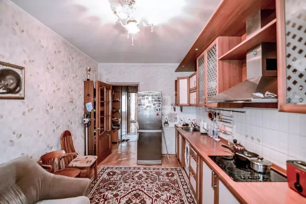 3-к кв. Сахалинская область, Южно-Сахалинск ул. Чехова, 7 (64.0 м) - Фото 2