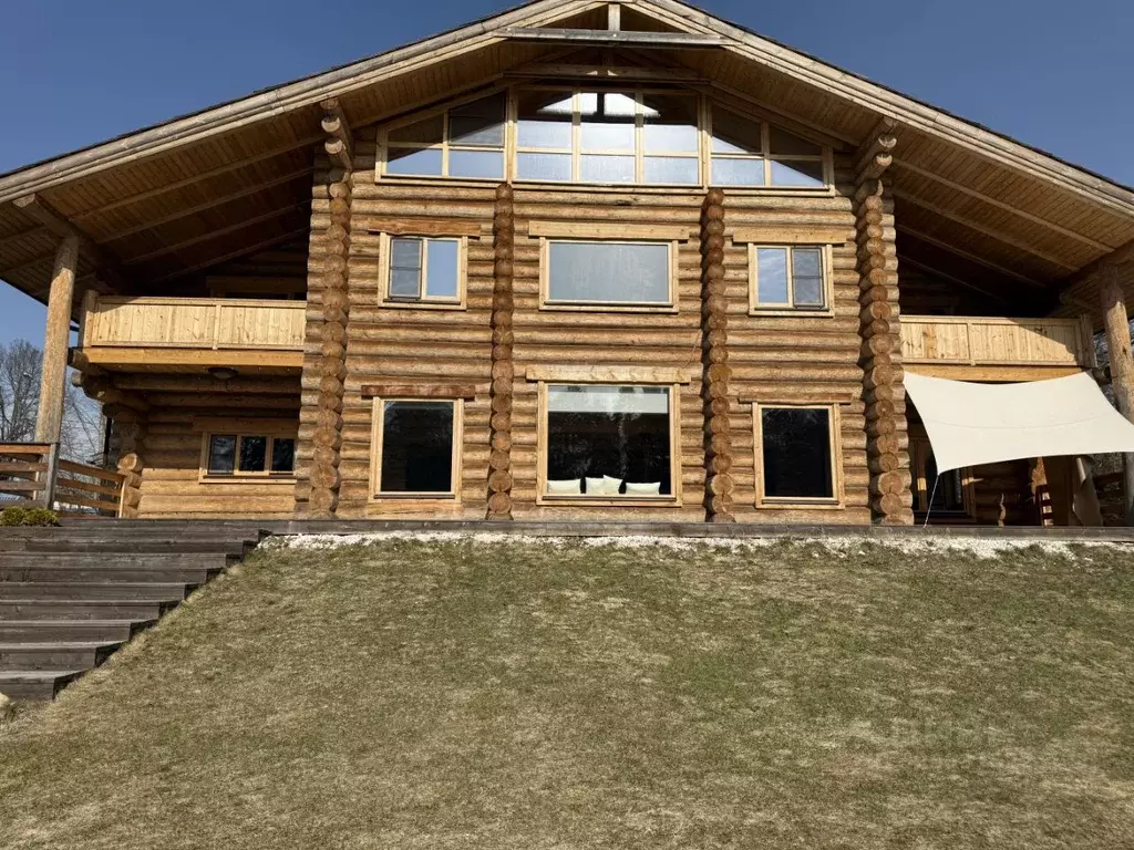 Коттедж в Московская область, Красногорск городской округ, с. ... - Фото 1