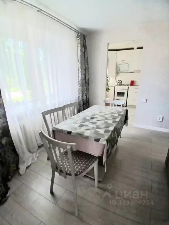 2-к кв. Татарстан, Зеленодольск ул. Энгельса, 36 (46.0 м) - Фото 1