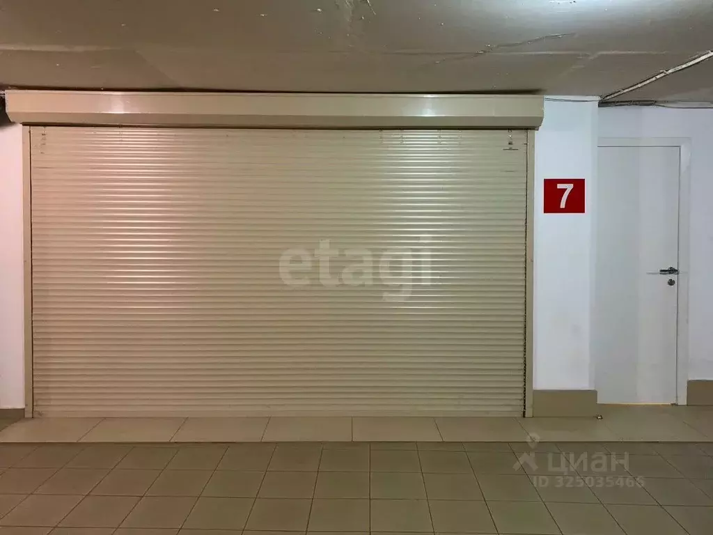 Гараж в Краснодарский край, Геленджик ул. Нахимова, 9 (25 м) - Фото 1