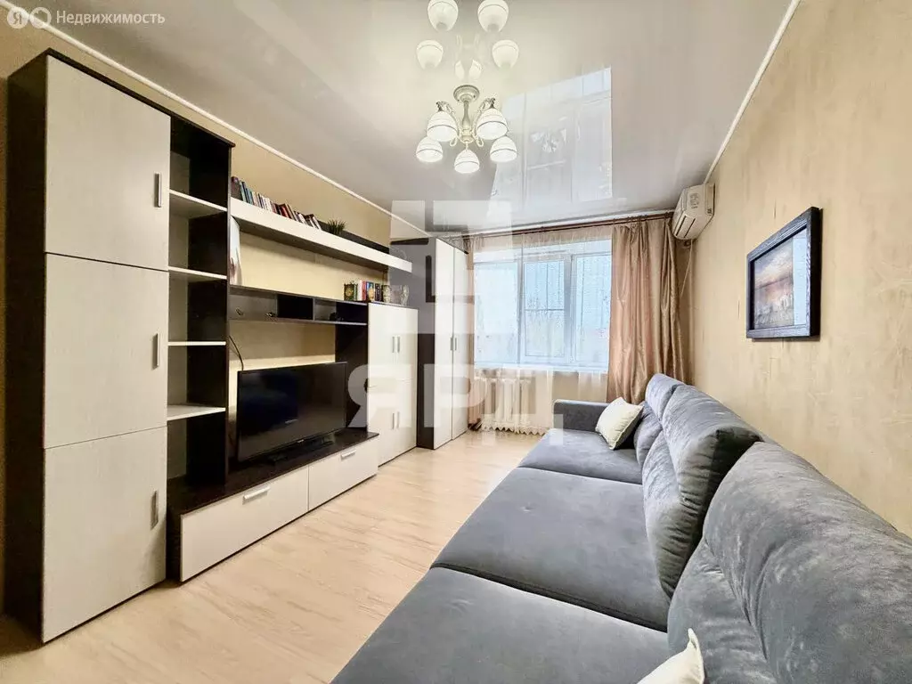 3-комнатная квартира: Таганрог, улица Чехова, 333 (69.7 м) - Фото 1