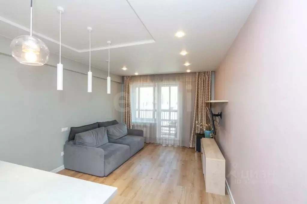 1-к кв. Иркутская область, Иркутск ул. Николая Гаврилова, 4 (48.3 м) - Фото 2