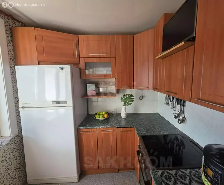 3-комнатная квартира: Южно-Сахалинск, улица Ленина, 218 (53.9 м) - Фото 2