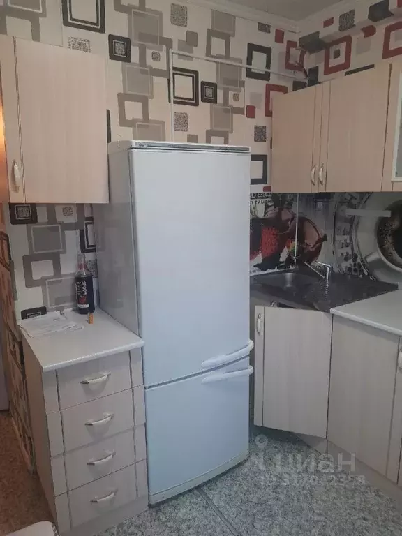 1-к кв. Удмуртия, Ижевск ул. Михаила Петрова, 21 (32.0 м) - Фото 1