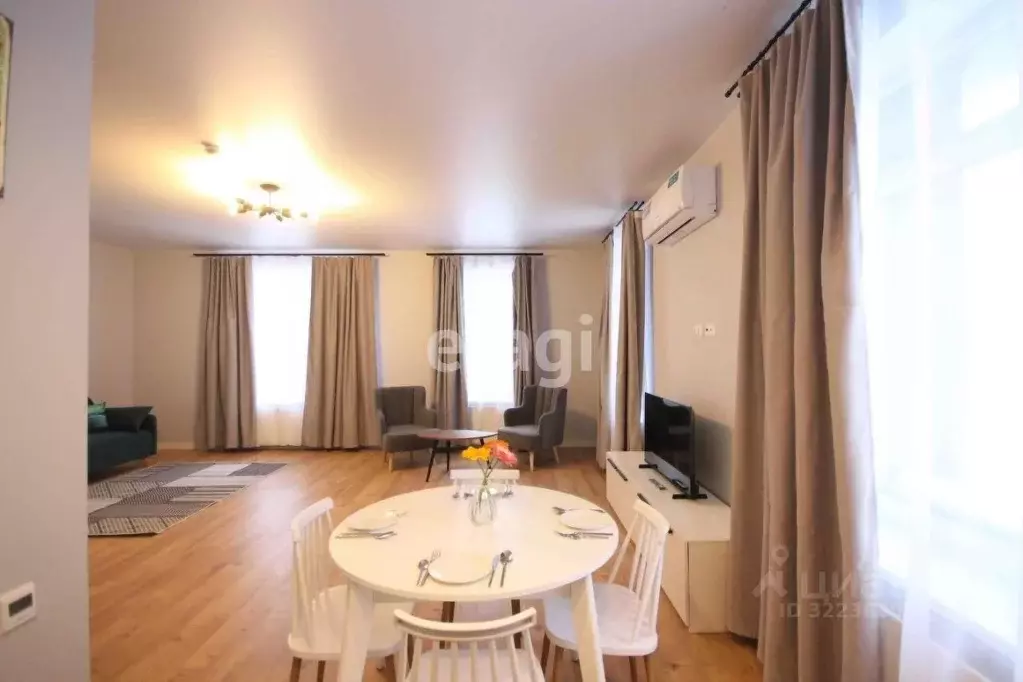 Студия Ямало-Ненецкий АО, Новый Уренгой Славянский мкр, 6/1 (47.2 м) - Фото 1