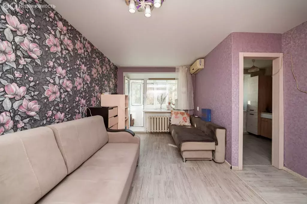 1-комнатная квартира: Курган, улица Пушкина, 147 (32 м) - Фото 1