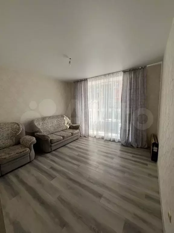 2-к. квартира, 42 м, 1/4 эт. - Фото 1