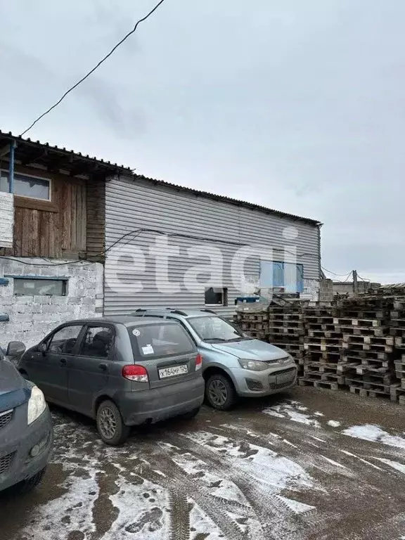 Помещение свободного назначения в Красноярский край, Емельяновский ... - Фото 0