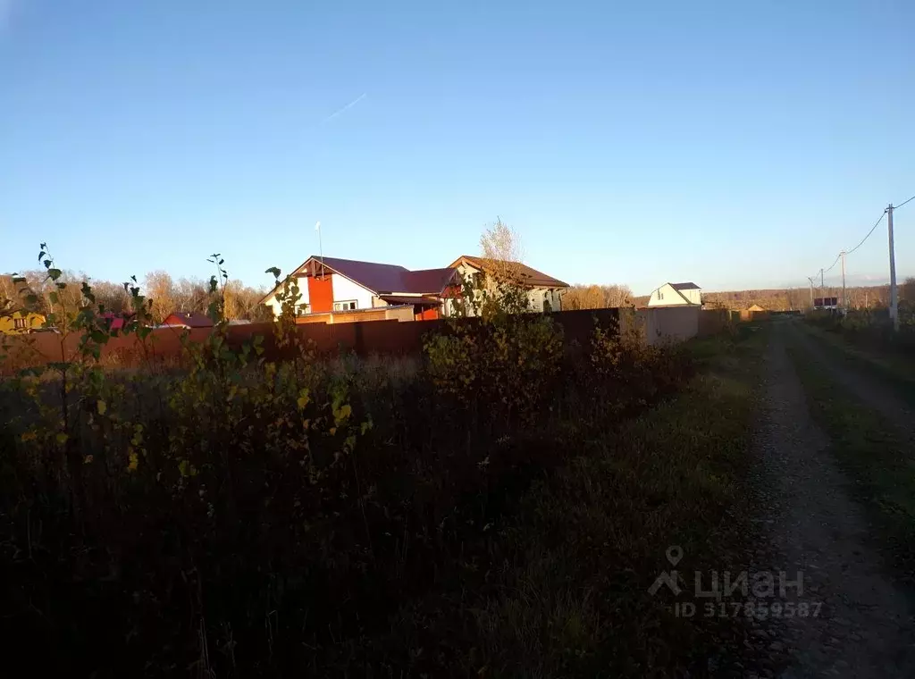 Участок в Московская область, Серпухов городской округ, д. Акулово  ... - Фото 0