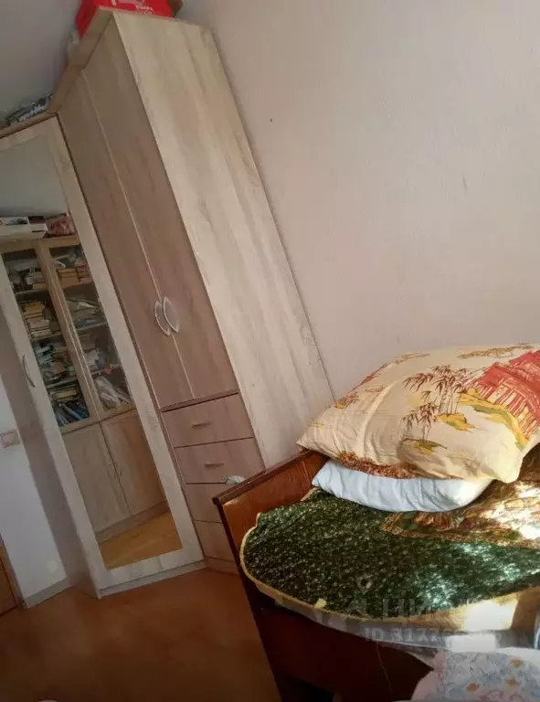 Комната Свердловская область, Екатеринбург ул. Кимовская, 6 (12.0 м) - Фото 1