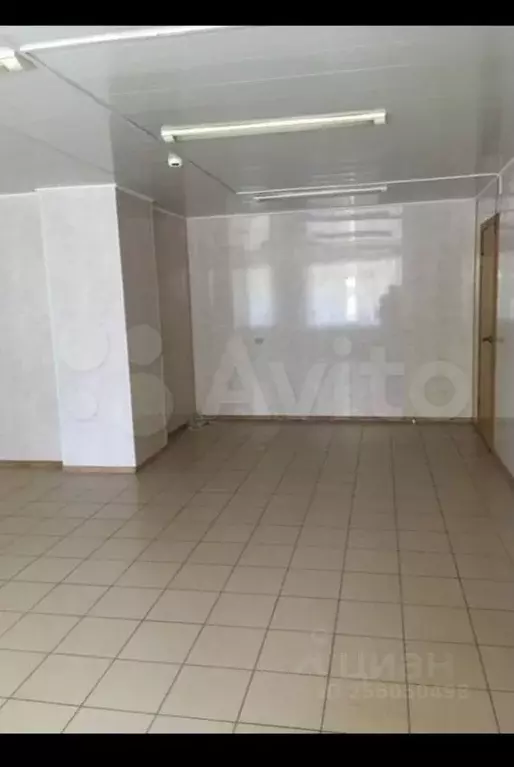 Помещение свободного назначения в Оренбургская область, Тюльганский ... - Фото 2