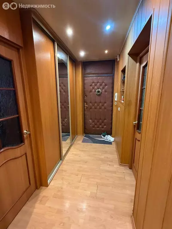 3-комнатная квартира: посёлок городского типа Калининец, 246 (62 м) - Фото 2