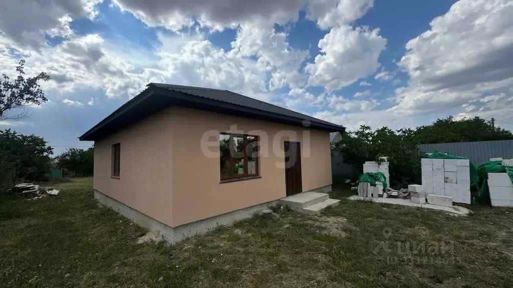 Дом в Крым, Симферопольский район, А сектор  (80 м) - Фото 1