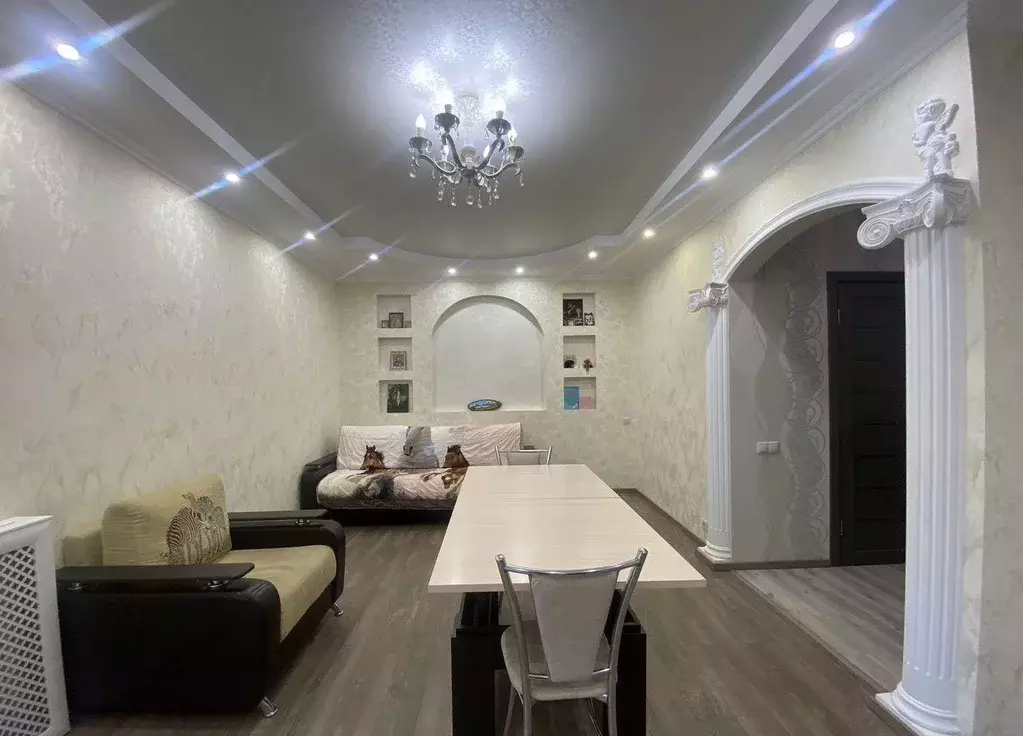 Квартира, 3 комнаты, 71 м - Фото 1