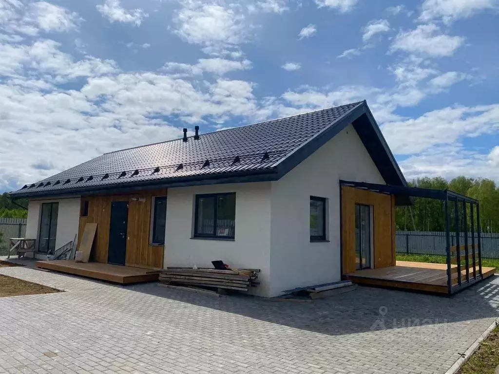 Дом в Калужская область, Жуковский район, Корсаково с/пос, д. ... - Фото 2