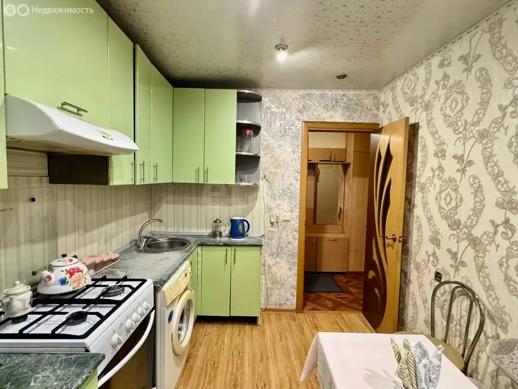 3-комнатная квартира: Брянск, Красноармейская улица, 170 (60.6 м) - Фото 2