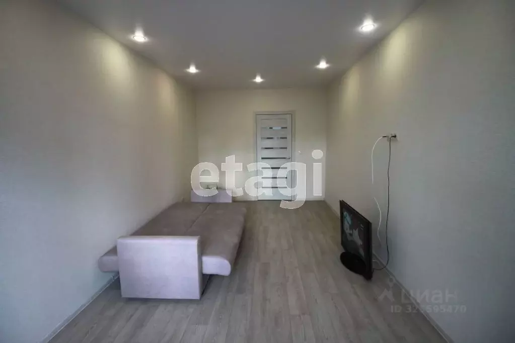 1-к кв. Тюменская область, Тюмень ул. Александра Протозанова, 10 (38.0 ... - Фото 2