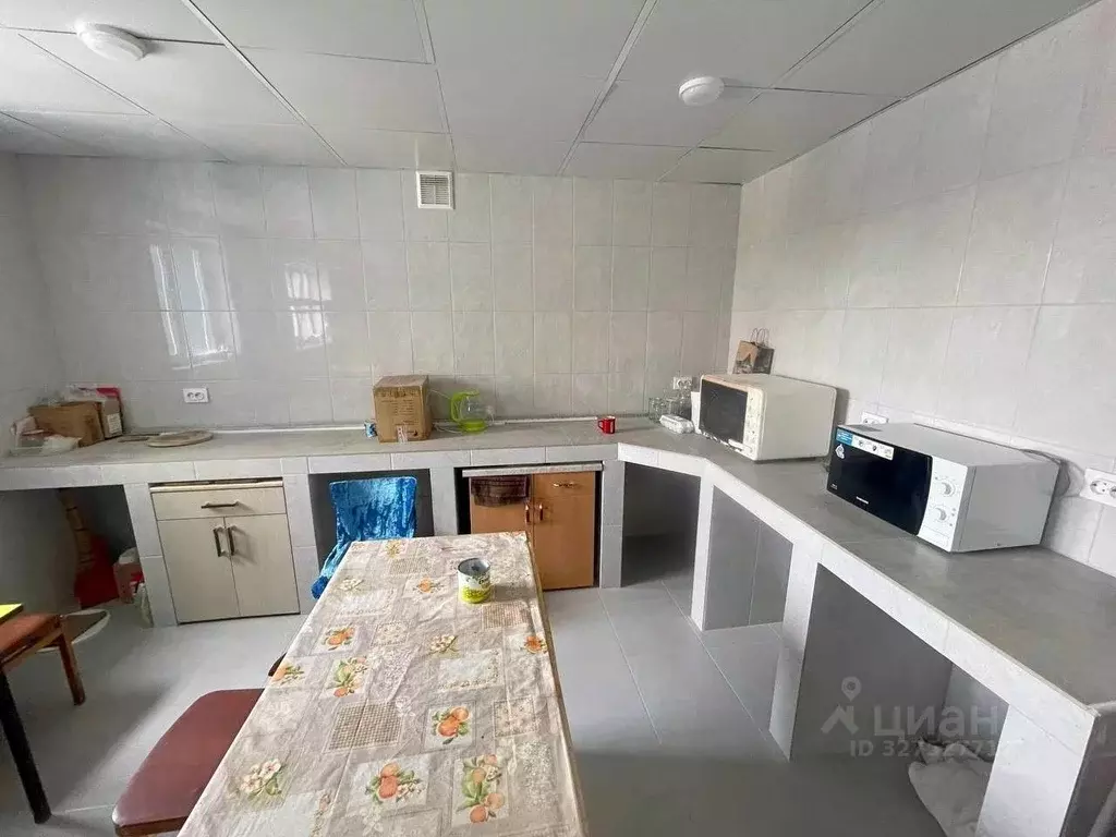 Комната Белгородская область, Белгород ул. Костюкова, 11 (13.0 м) - Фото 2