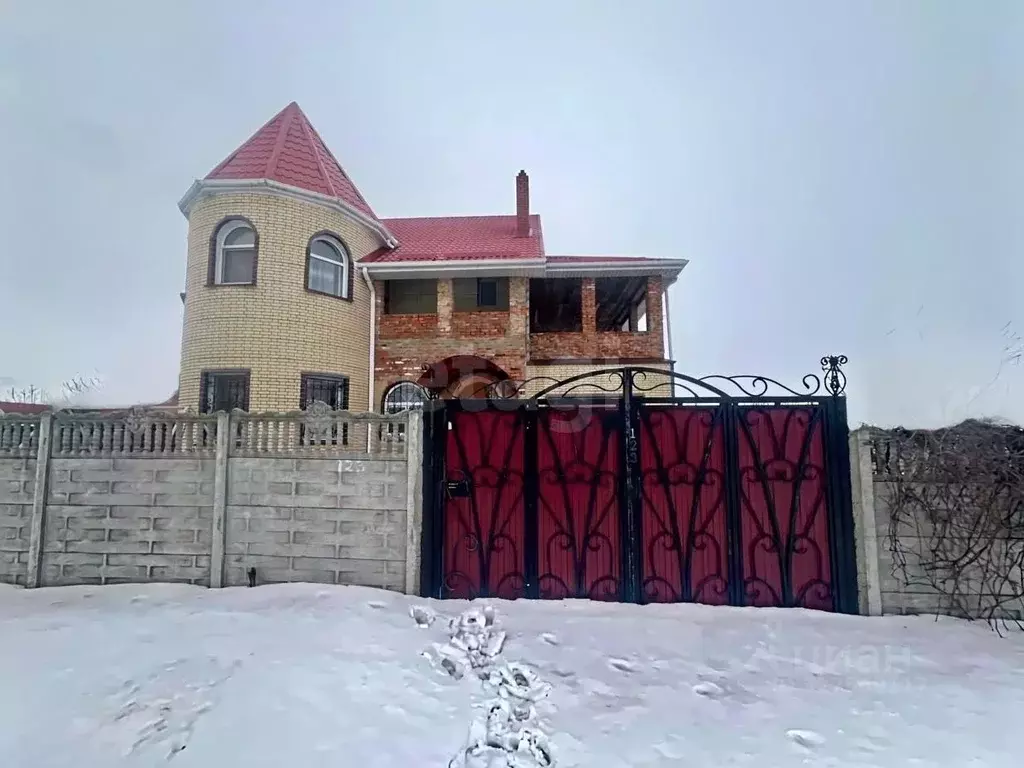 Дом в Белгородская область, Губкин Северный мкр, 123 (159 м) - Фото 1