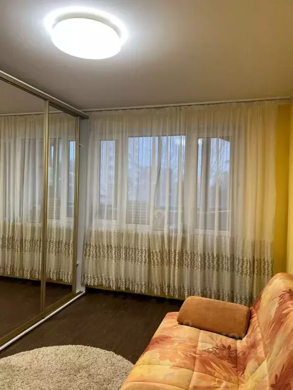 3-к кв. Московская область, Красногорск ул. Имени Зверева, 6 (80.0 м) - Фото 1