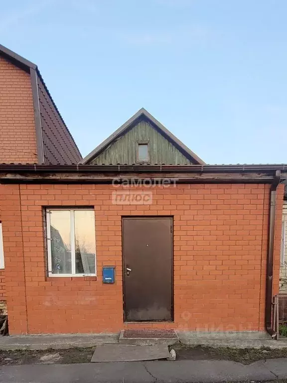 Таунхаус в Курская область, Курск ул. 1-я Щигровская, 14 (33 м) - Фото 1