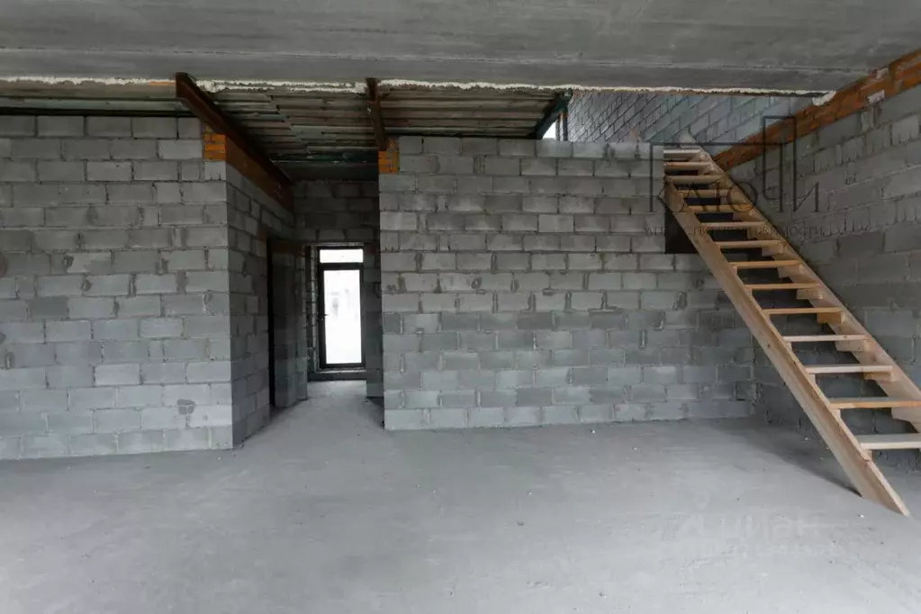 Таунхаус в Челябинская область, Магнитогорск ул. Ушакова, 73 (122 м) - Фото 1