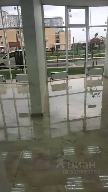 Торговая площадь в Краснодарский край, Краснодар ул. Адмирала ... - Фото 0