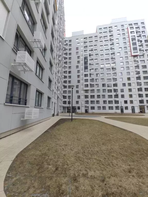 Продается 3-комнатная квартира - Фото 2