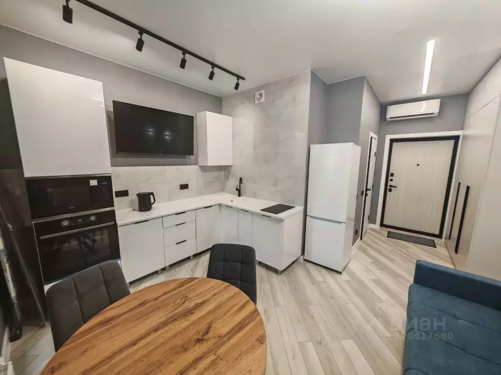 Студия Новосибирская область, Новосибирск ул. Фрунзе, 220 (33.0 м) - Фото 1