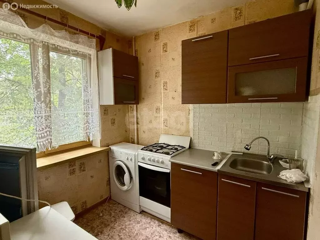 1-комнатная квартира: Тюмень, улица Парфёнова, 22 (32.1 м) - Фото 1