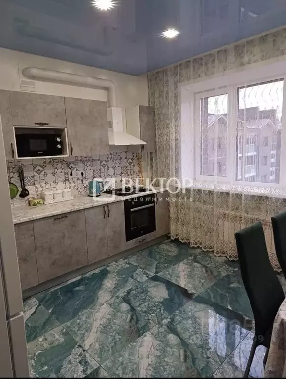 3-к кв. Ярославская область, Ярославль ул. 1-я Веткинская, 3 (83.1 м) - Фото 0