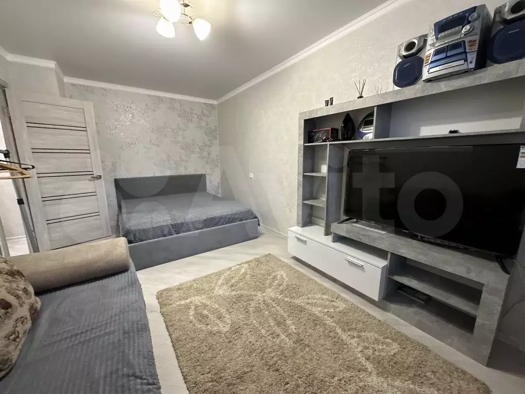 1-к. квартира, 40 м, 2/5 эт. - Фото 0