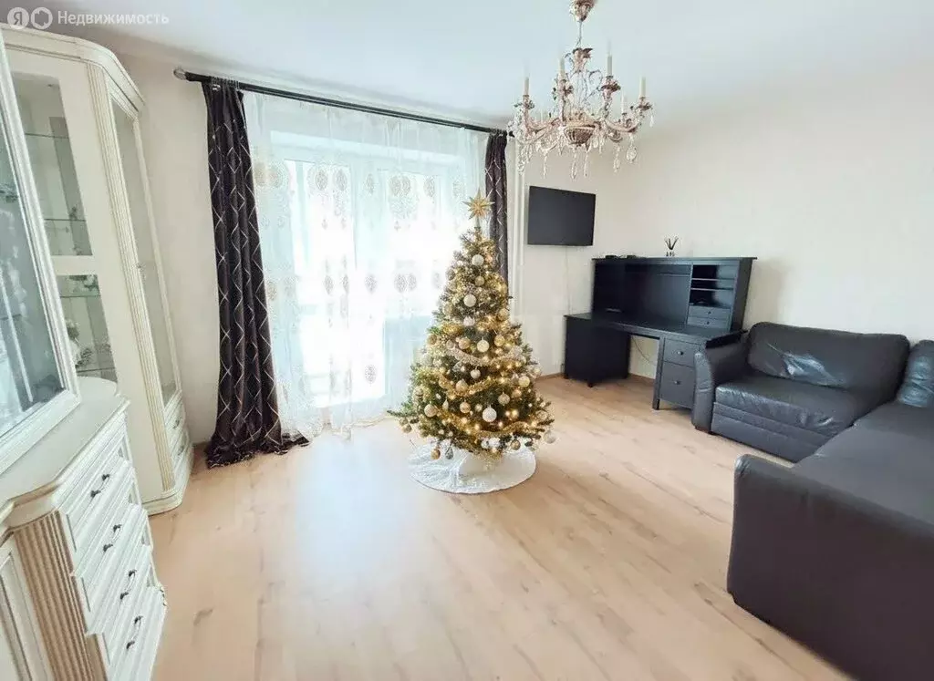 3-комнатная квартира: Санкт-Петербург, территория Усть-Славянка, ... - Фото 1