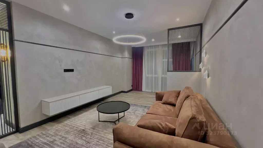 3-к кв. Кабардино-Балкария, Нальчик ул. Тлостанова (98.0 м) - Фото 2