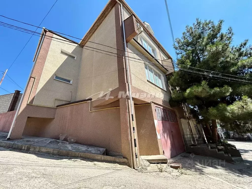 Помещение свободного назначения в Крым, Алушта ул. Судакская, 1А ... - Фото 1