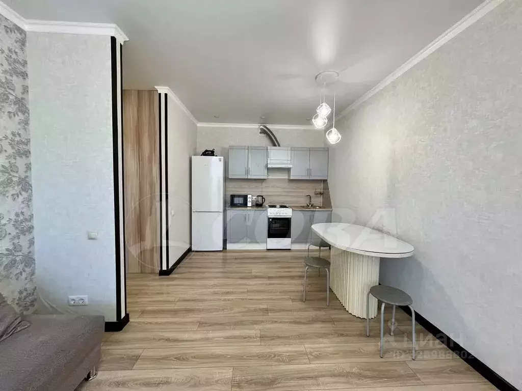 1-к кв. Тюменская область, Тюмень Невская ул., 109 (40.0 м) - Фото 1