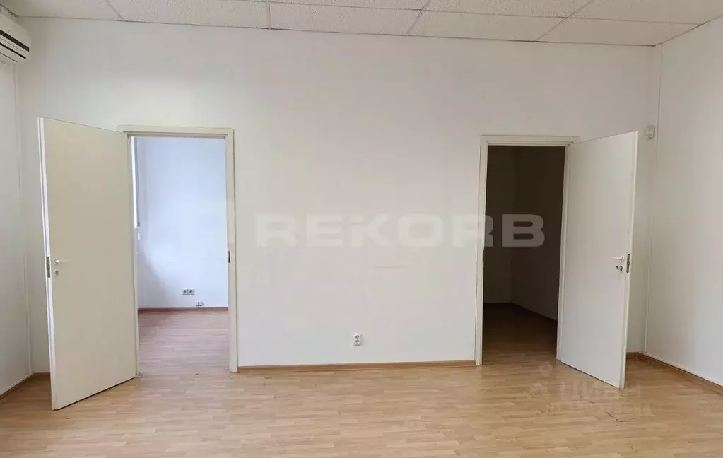 Офис в Санкт-Петербург Большая Разночинная ул., 14 (302 м) - Фото 1