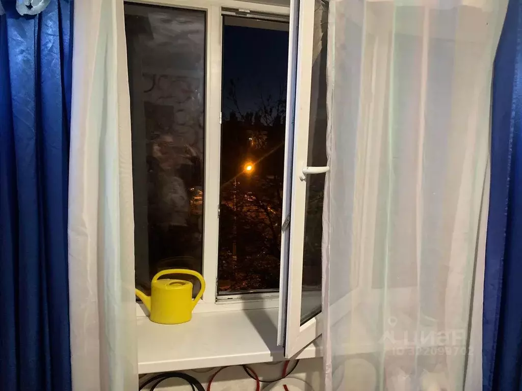 Комната Белгородская область, Губкин ул. Фрунзе, 12Б (17.5 м) - Фото 1