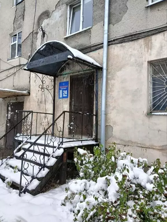 Помещение свободного назначения в Кемеровская область, Топки ул. ... - Фото 1